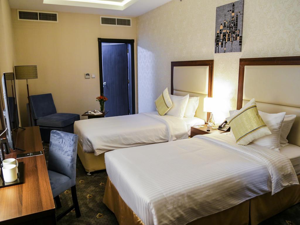 The Town Hotel Doha Buitenkant foto