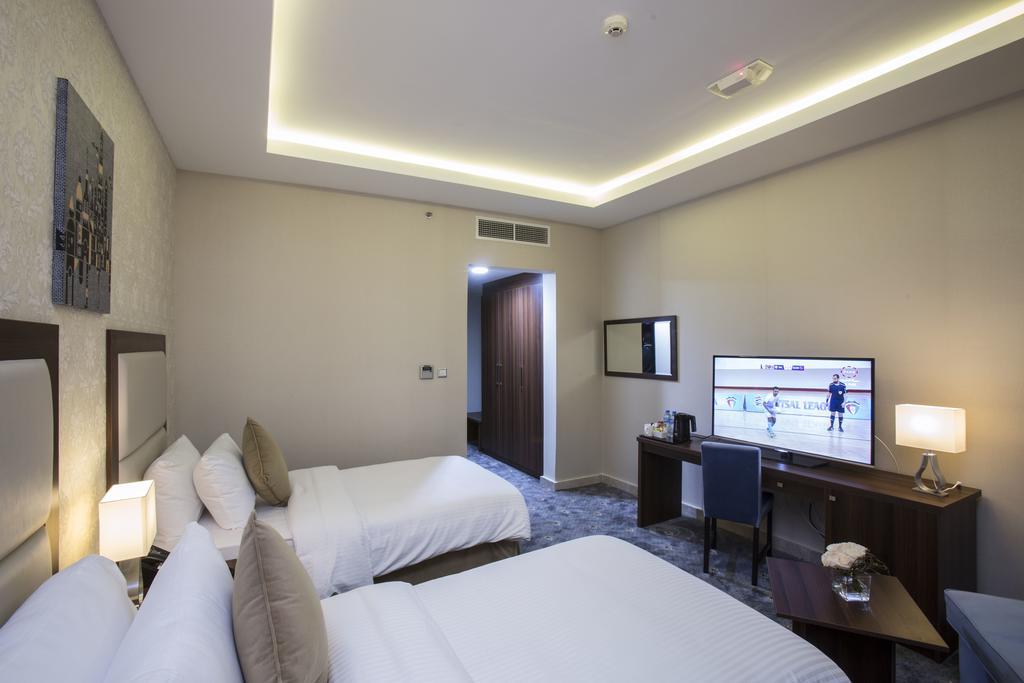 The Town Hotel Doha Buitenkant foto