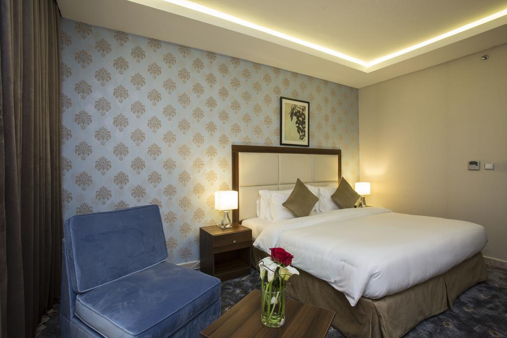 The Town Hotel Doha Buitenkant foto