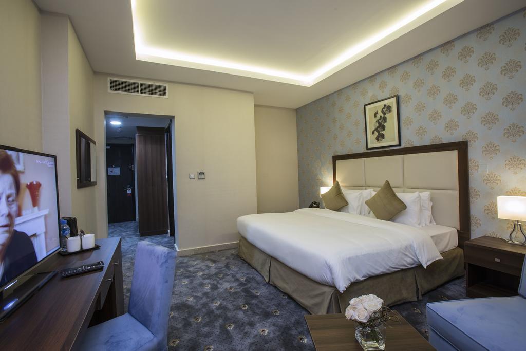 The Town Hotel Doha Buitenkant foto