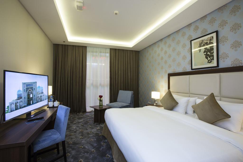 The Town Hotel Doha Buitenkant foto